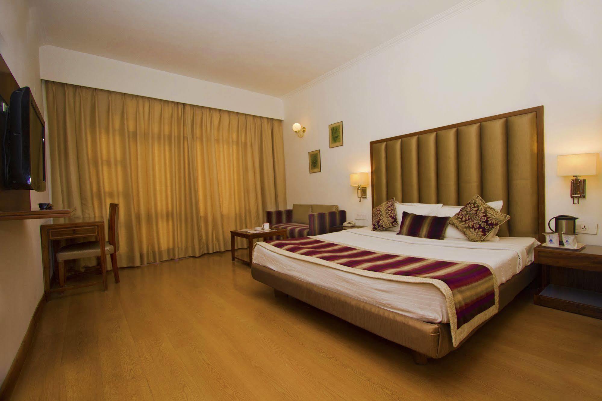 Hotel Manali Heights Exterior foto